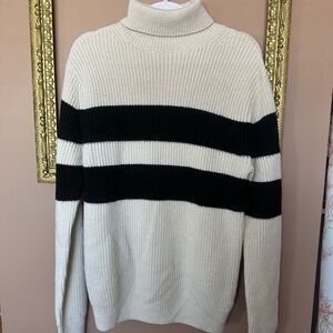 Zara Men's Turtleneck Sweater in Black and Cream